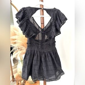 URBAN OUTFITTERS BLACK ROMPER RUFFLED SLEEVES SIZE 2 women